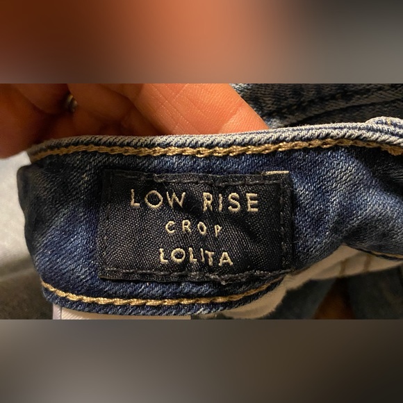 Lucky Brand Lolita
Low Rise Crop Jeans - Picture 4 of 5